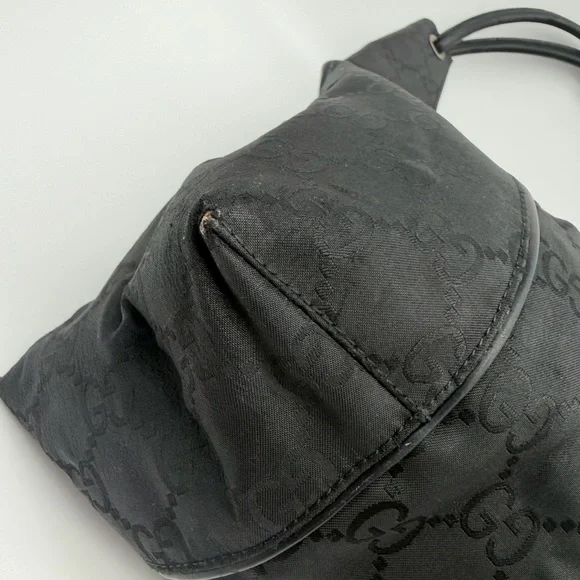 Authentic Gucci Vintage Black GG Monogram Nylon Tote Bag - Picture 6 of 15